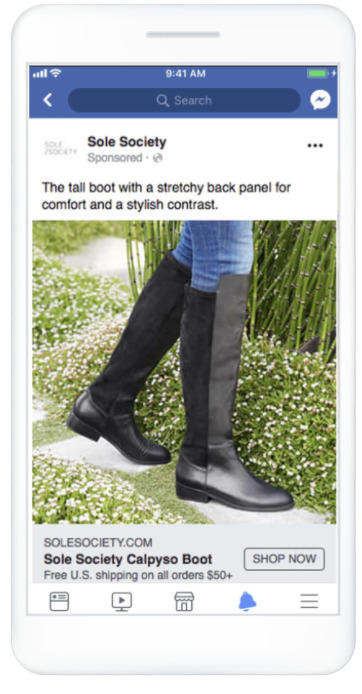 Facebookニュースフィードの表示例